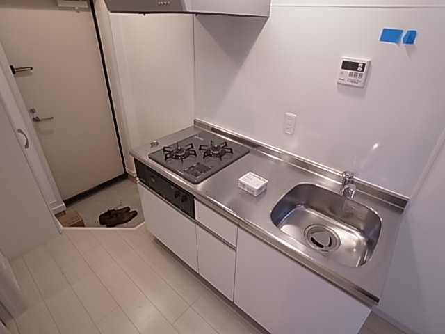 神戸市長田区戸崎通２丁目のアパートのキッチン|システムキッチン（ガス２口）