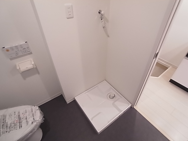 神戸市長田区戸崎通２丁目のアパートの洗面所