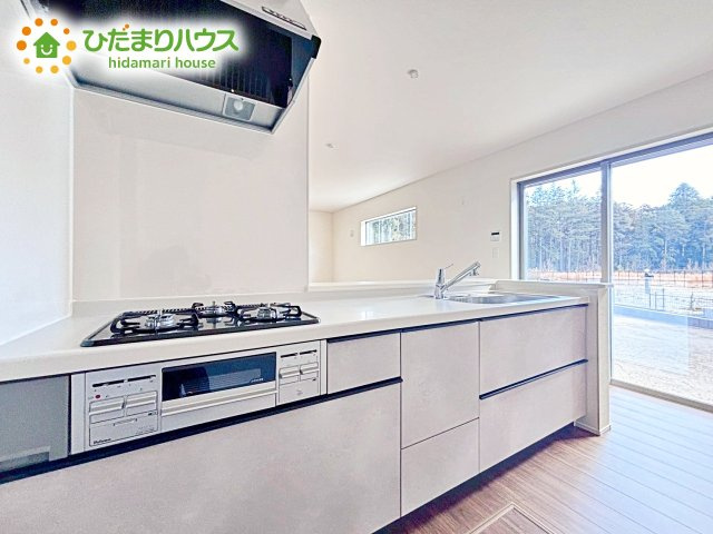 【キッチン】 | 水戸内原町第12　新築戸建　1号棟 | 広々として使い勝手のよい明るく開放的なキッチン