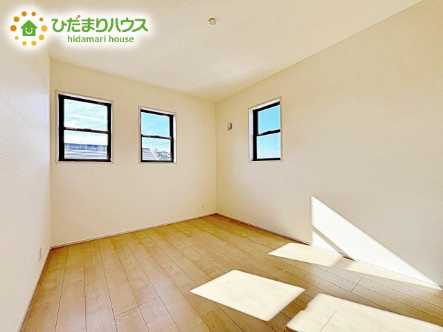 【洋室】 | 水戸内原町第12　新築戸建　3号棟 | お子様の成長に合わせて、自由に模様替えできるように考えた、シンプルな洋室。