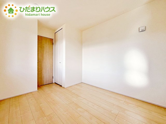 【洋室】 | 水戸内原町第12　新築戸建　3号棟 | シンプルな内観ですのでさまざまなインテリアスタイルを楽しめます。