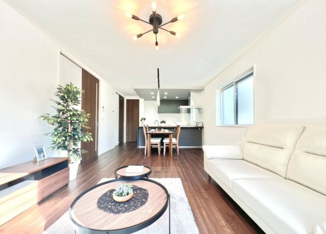 【仲介手数料無料】入間市下藤沢１０区画９号棟　入間の新築住宅なら西武ハウジングの居間・リビング