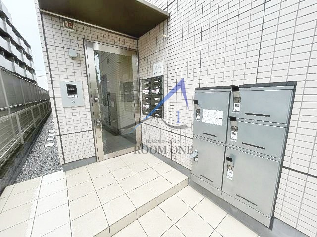 Ｆ−ＢＡＳＥ  Ｅａｓｔ　Ⅱのエントランス|エントランスです。