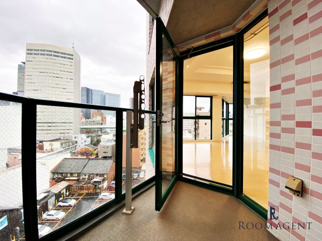 さくらHillsリバーサイドWESTのバルコニー