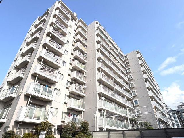 ソフトタウン綾瀬の外観|ドキドキの新生活も、安心してスタート。ぴったりの住まいを見つけませんか？クランディアが一緒に住まい選びをサポートします‼　まずは、お気軽にお問合せください　＃クランディア