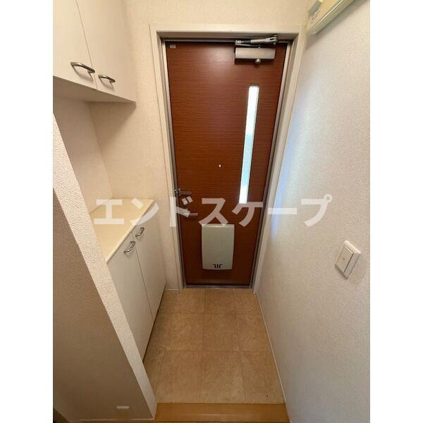 フォンテーヌの玄関|高崎、前橋のお部屋探しはエンドスケープまで！お客様の理想お聞かせ下さい♪