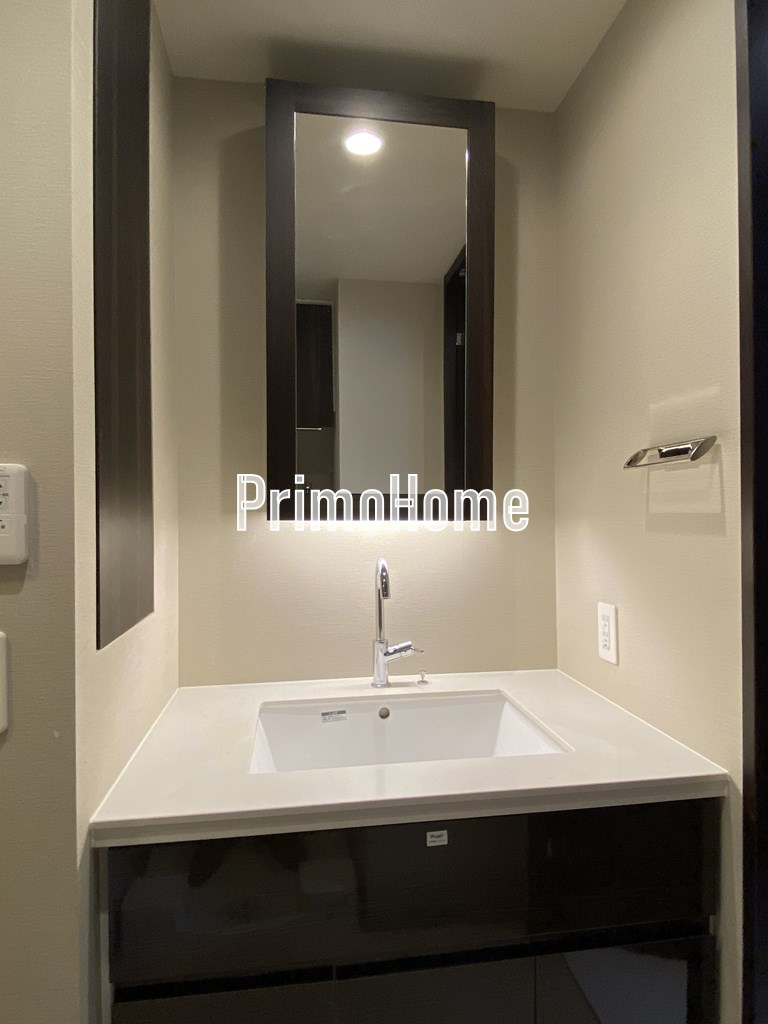 ウィルローズ日本橋蛎殻町の洗面所