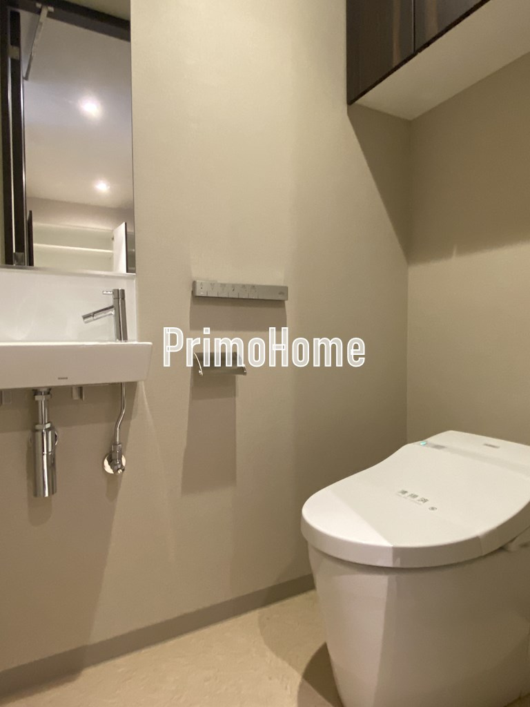 ウィルローズ日本橋蛎殻町のトイレ