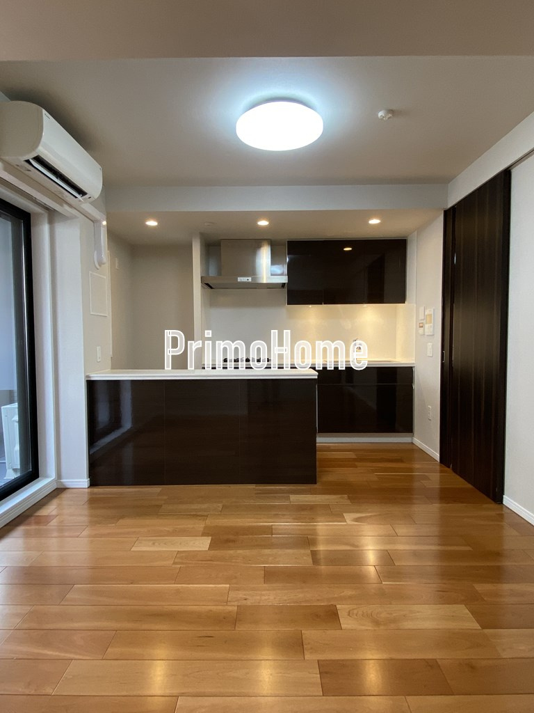 ウィルローズ日本橋蛎殻町の居間・リビング