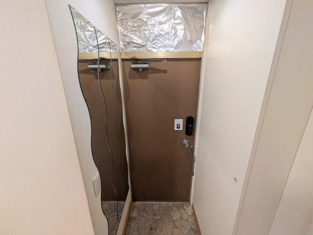 サンダーソンレジデンスの玄関