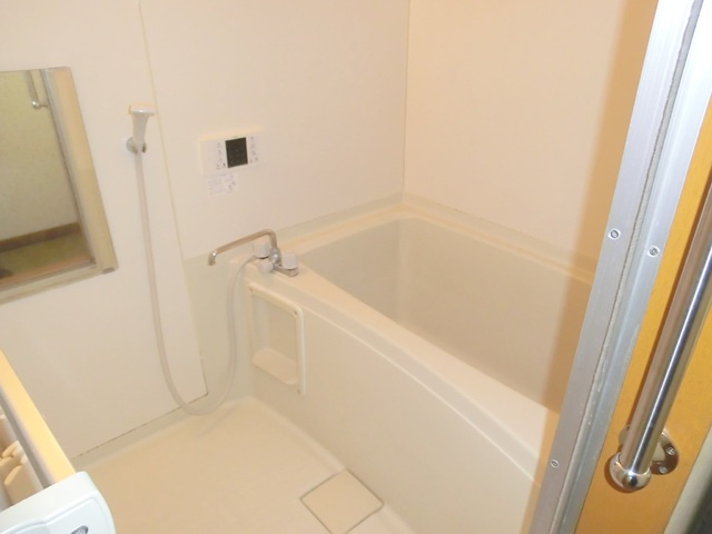 ＮＩＫＯリバーハイムの浴室|ゆったりしたお風呂です♪