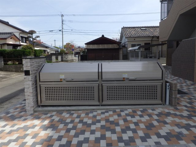 アヴェニールの駐車場|アヴェニールの駐車場