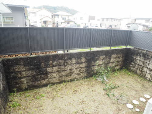 熊本市西区横手４丁目のアパートのバルコニー