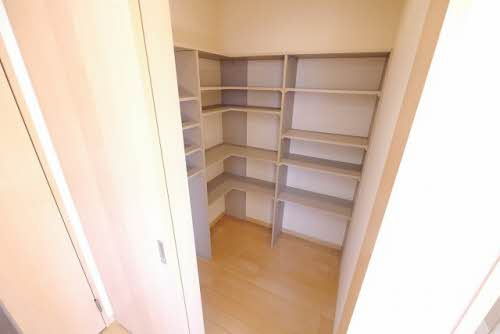 熊本市西区横手４丁目のアパートの収納