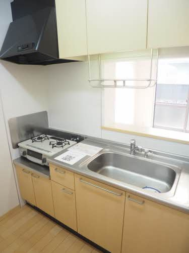 熊本市西区横手４丁目のアパートのキッチン