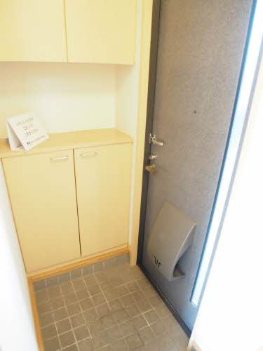 熊本市西区横手４丁目のアパートの玄関