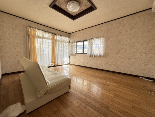キッチン・トイレリフォーム×オール電化　♪矢板市荒井の中古戸建6LDKの洋室