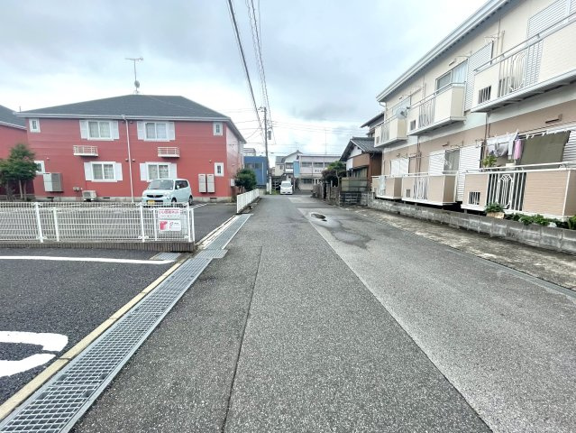 リバティの周辺
