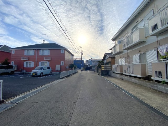 リバティの周辺