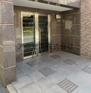 【エントランス】