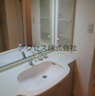 【独立洗面台】 | 独立洗面台、朝の身支度には欠かせません！