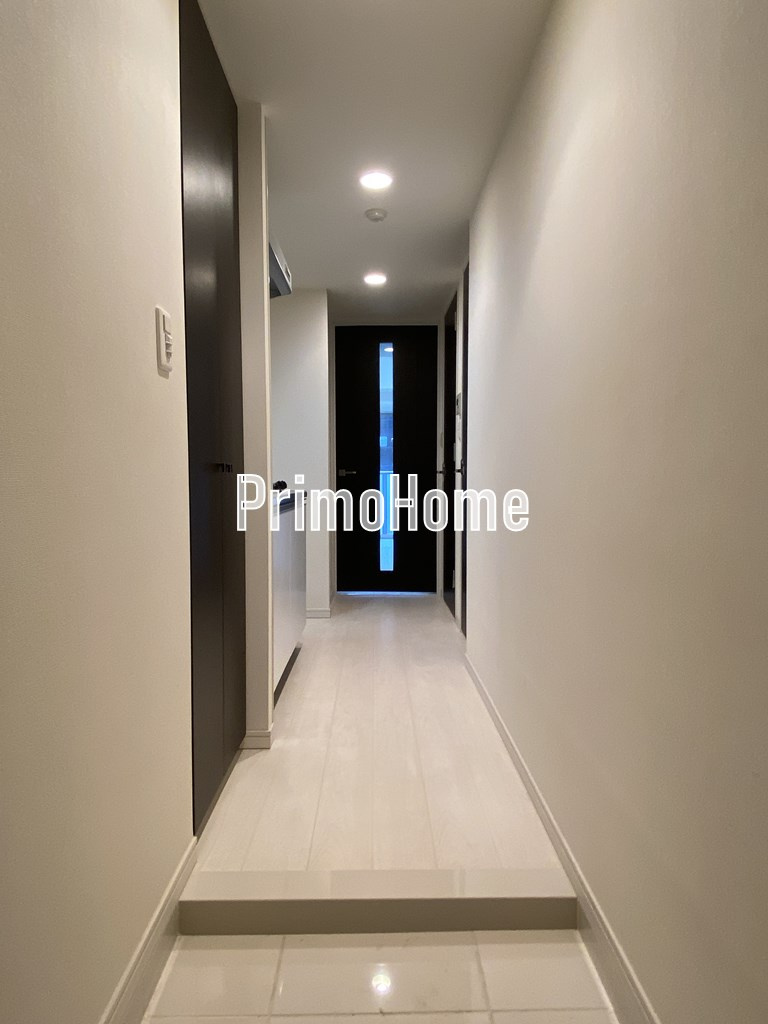 アイル銀座京橋壱番館の玄関