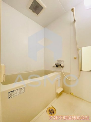 【浴室】 | Crescent | 同マンション別部屋　参考写真