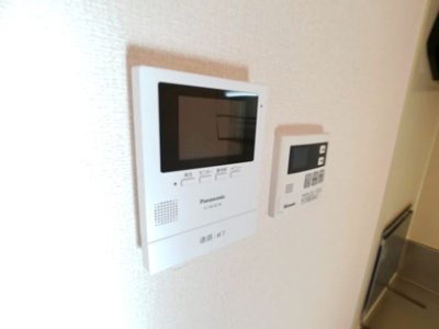 【セキュリティ】 | コーポソレイユ | 録画機能付カラーモニターインターホン