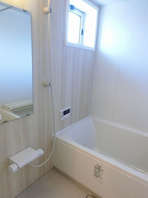 【浴室】 | シェーナ | 浴室