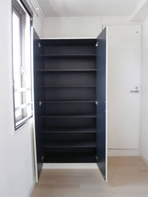 【玄関】 | ソレイユガーデン | 401 玄関ｼｭｰｽﾞﾎﾞｯｸｽ