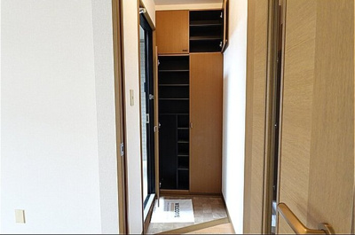 【内装】 | モンテベール Ｅ | トールサイズのシューズボックス