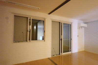 【居間・リビング】 | スパローハウス五番舘 Ａ | シャッター雨戸