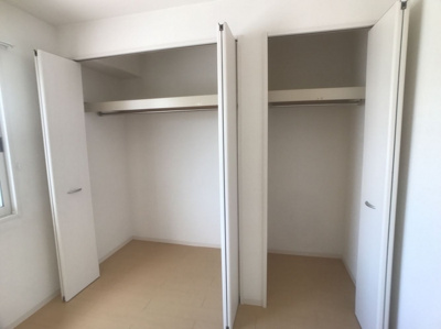 【洋室】 | パークヒル城南 | 北洋室・収納