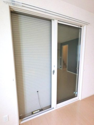 【バルコニー】 | ツインコート簗瀬 | 一階LDK シャッター