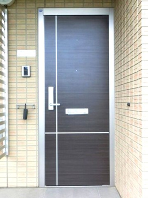 【玄関】 | ツインコート簗瀬 | 玄関前