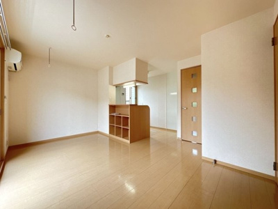 【居間・リビング】 | グリーン･リーフ熊倉 Ｄ | LDK