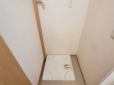 【設備】 | プロムナードさくら Ｅ | 洗濯機置き場