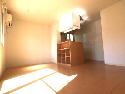 【居間・リビング】 | ラフィネ サワ Ｂ | LDK