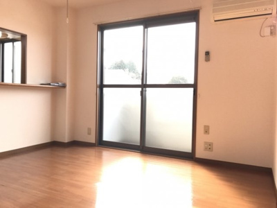 【居間・リビング】 | プレアデス･コート Ｂ | 居室・リビング