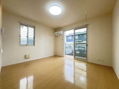 【居間・リビング】 | フォレストガーデン Ｂ | LDK