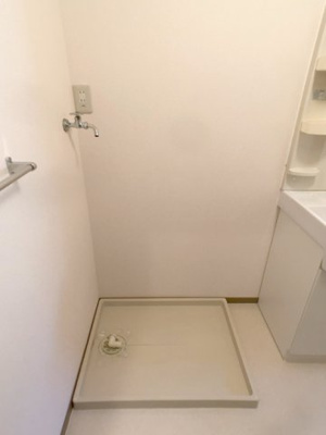 【その他】 | フローラルコート Ｂ | 洗面室 洗濯機置場