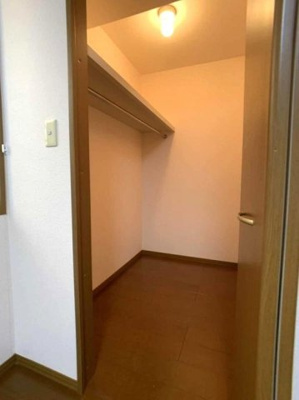 【収納】 | メゾン･ボヌール Ｂ | ウォークインクローゼット