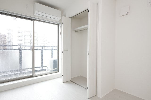 b'CASA KOIWA 2ndの収納