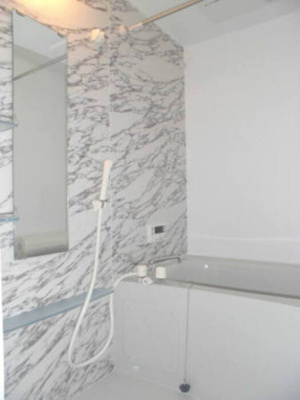 【浴室】 | パステルコート | 換気暖房乾燥機付浴室