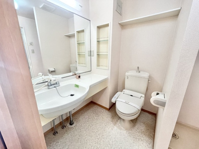 【洗面所】 | モナリエ御幸本町 | トイレ、洗面所