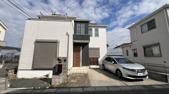 川口市石神（中古戸建）の外観|おしゃれな外観です