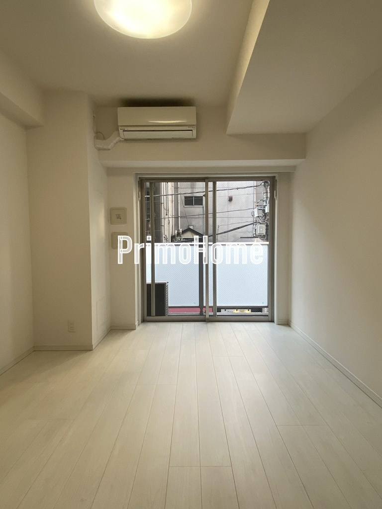 アイル銀座京橋壱番館の居間・リビング