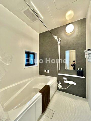 【浴室】 | 江戸川区一之江6丁目新築分譲住宅 | 【バスルーム】暖房換気乾燥機付きシステムバスルーム。暖房・冷風・換気・乾燥など、毎日を快適に過ごせるうれしい機能が揃っています。雨の日の洗濯物も安心です。