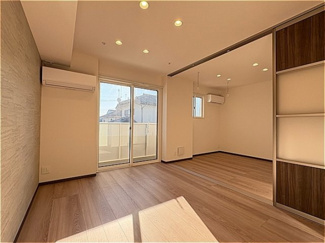 【内装】 | カーサ ミカサ