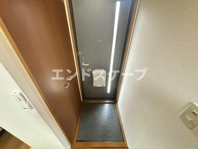ラグーナBの玄関|高崎、前橋のお部屋探しはエンドスケープまで！お客様の理想お聞かせ下さい♪
